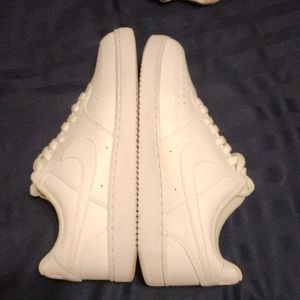 Nike court vision low 9.5